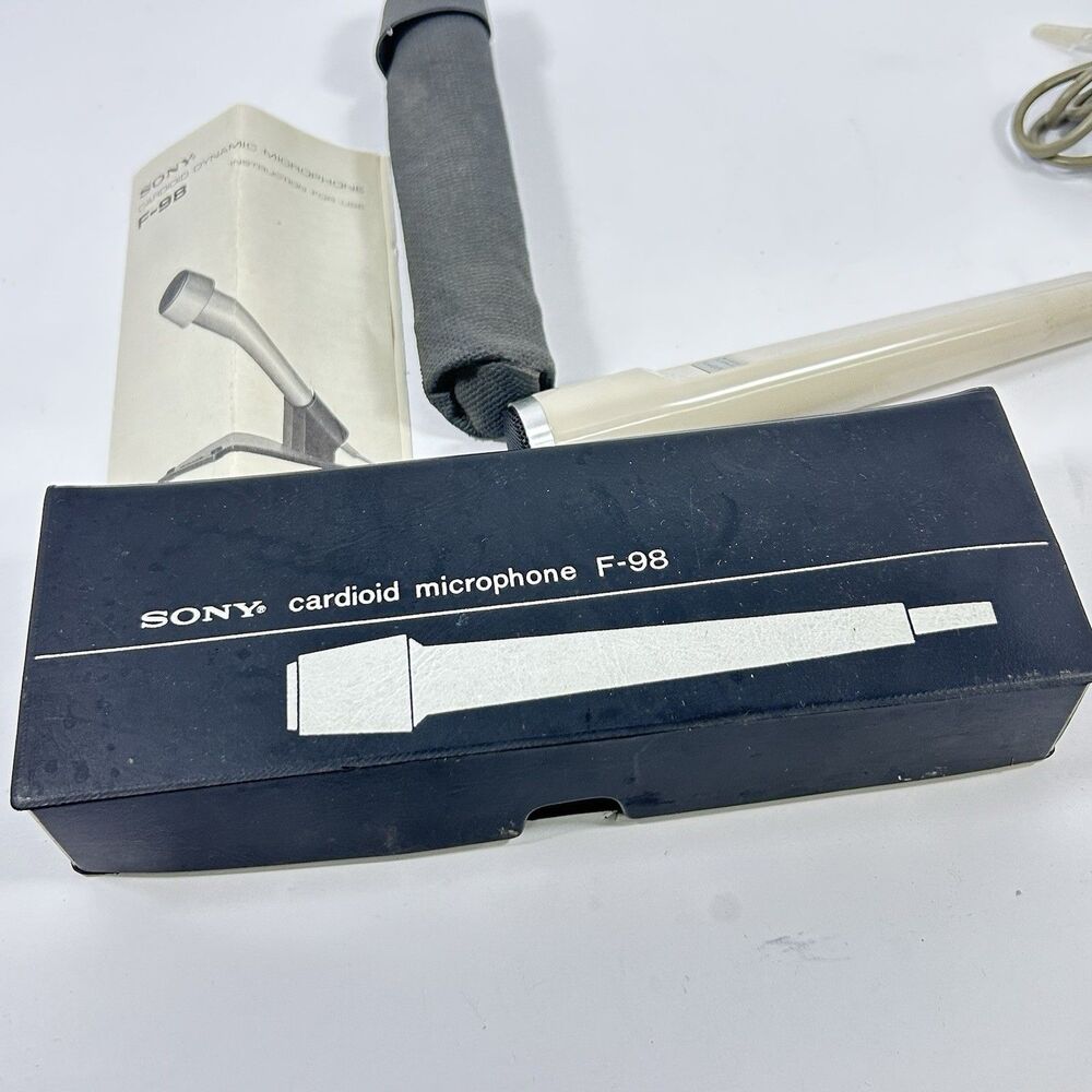 Vintage Sony F-98 Cardioid Dynamic Microphone Cream Japan 1/4" Jack Box Manual